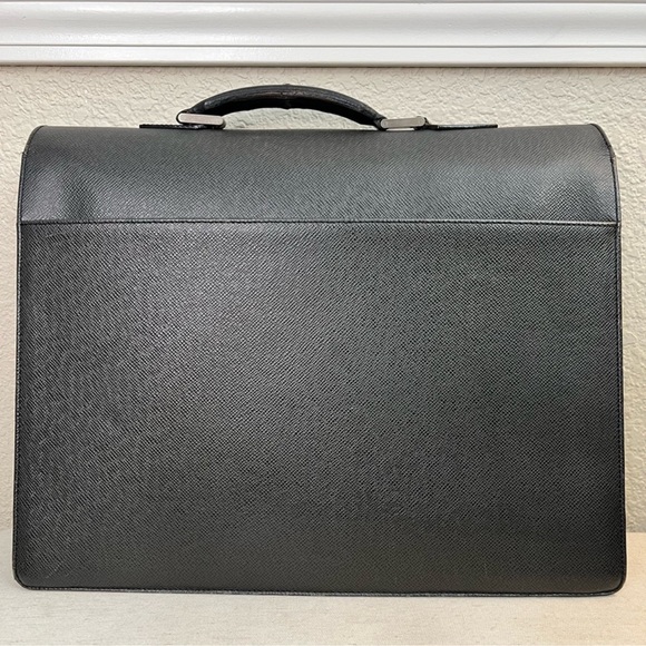 Louis Vuitton Tiaga Leather Serviette Briefcase in Black silver clasp authentic - Picture 5 of 16